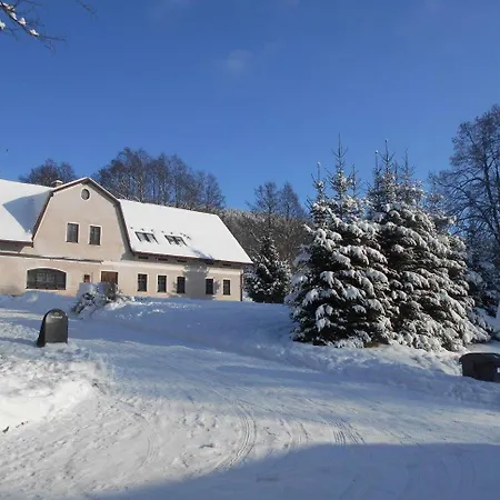 Vápenka Hotel Horní Maršov